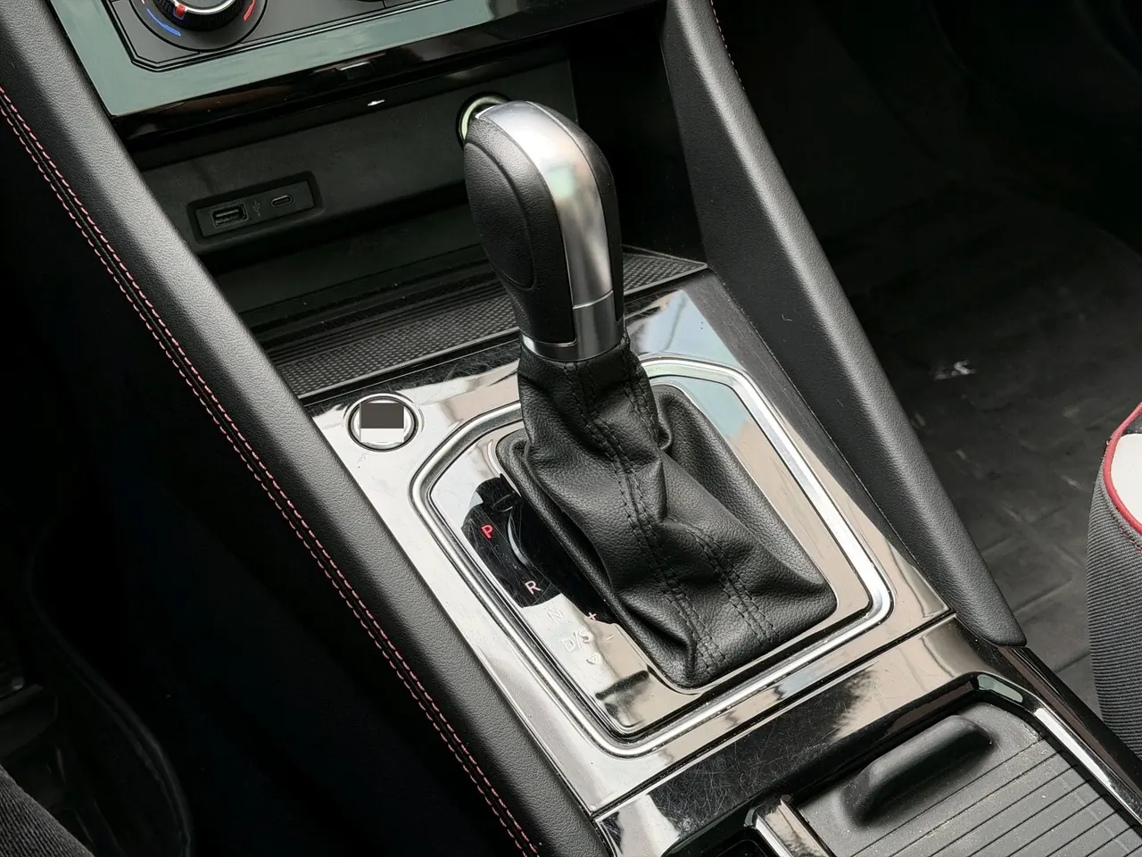 Jetta 2023 Jetta VS7 1.4T 280TSI Pleasant Edition Automatic Gear 9