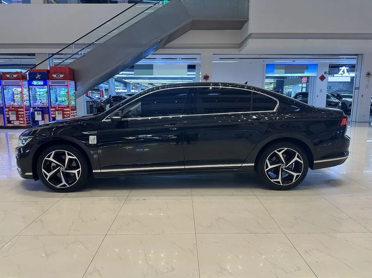Volkswagen 2023 Magotan 2.0TSI 330TSI 2 million Commemorative Luxury Automatic Gear 8