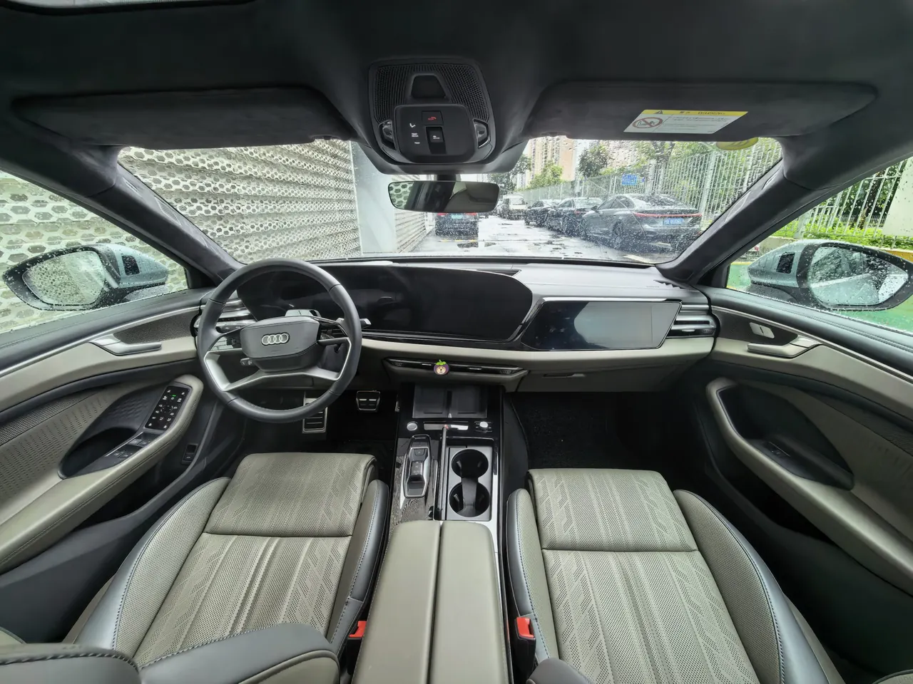 Audi 2026 A6L 2.0T Quattro Enjoy Dynamic Automatic 4
