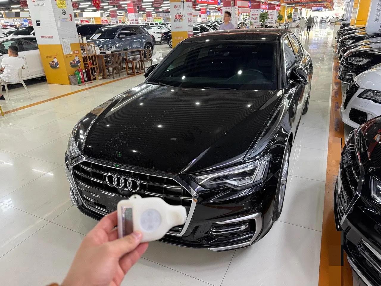 Open image lightbox: Audi 2024 A6L 2.0TFSI 45TFSI Selected Dynamic Automatic
