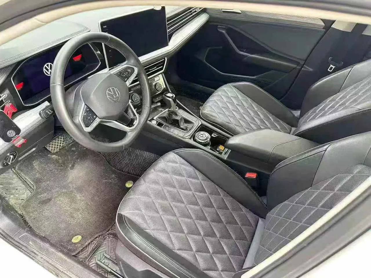 Volkswagen 2024 Sagittarius 1.5TSI 300TSI Exceed Edition Automatic Gear 3