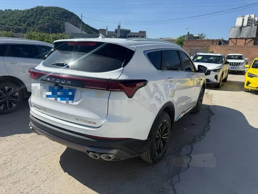 Jetour 2023 X70 PLUS 1.5T Brave PLUS5 Automatic Gear 5