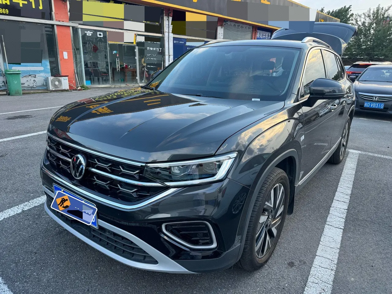 Open image lightbox: Volkswagen 2025 Tanyue 2.0TSI 330TSI All-Share Automatic Gear
