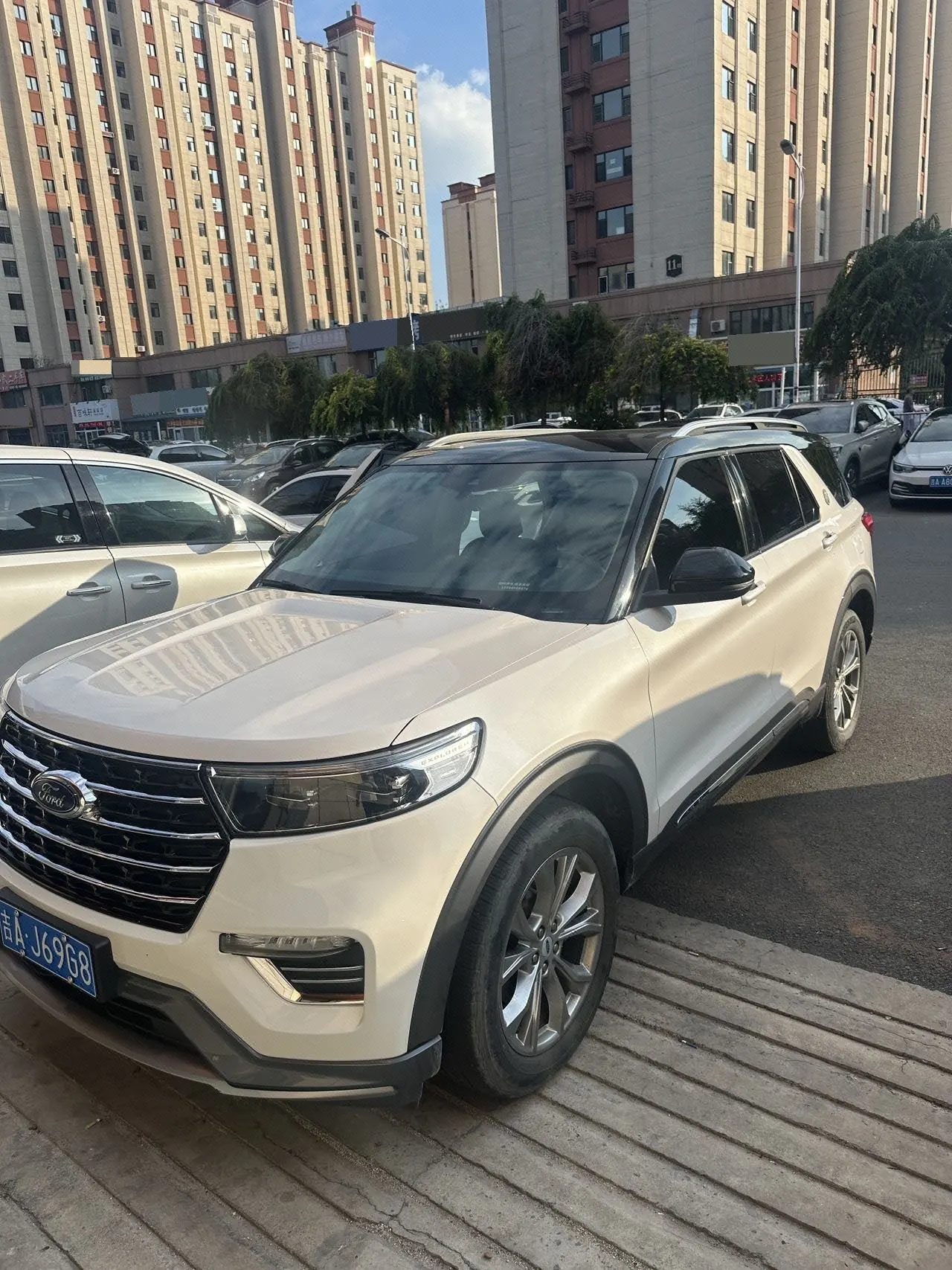 Open image lightbox: Ford 2020 Explorer 2.3T EcoBoost 285 Four-wheel Drive Fashion Edition 7-seat Automatic Gear