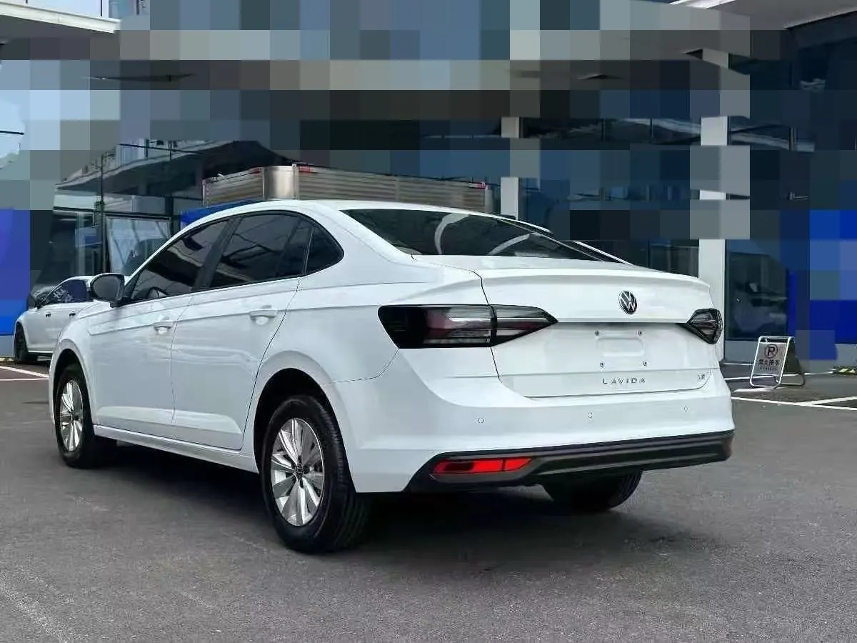 Volkswagen 2025 Lavida New Trend 1.5 Outstanding New Edition Automatic Transmission 3