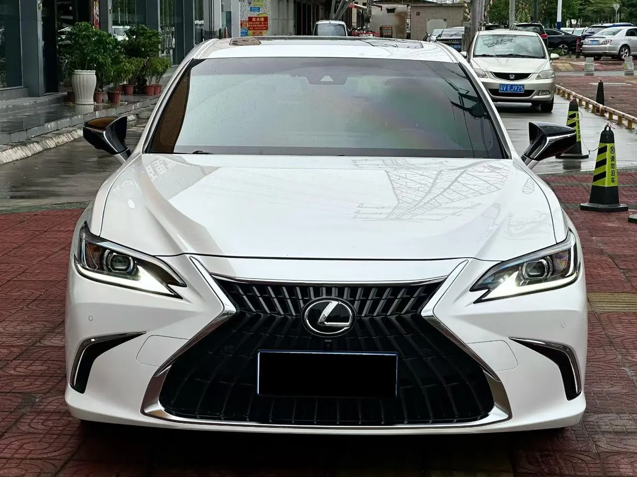 Lexus ES (Imported) 2022 ES300h 2.5 Stepless Excellence Edition Automatic Gear 2