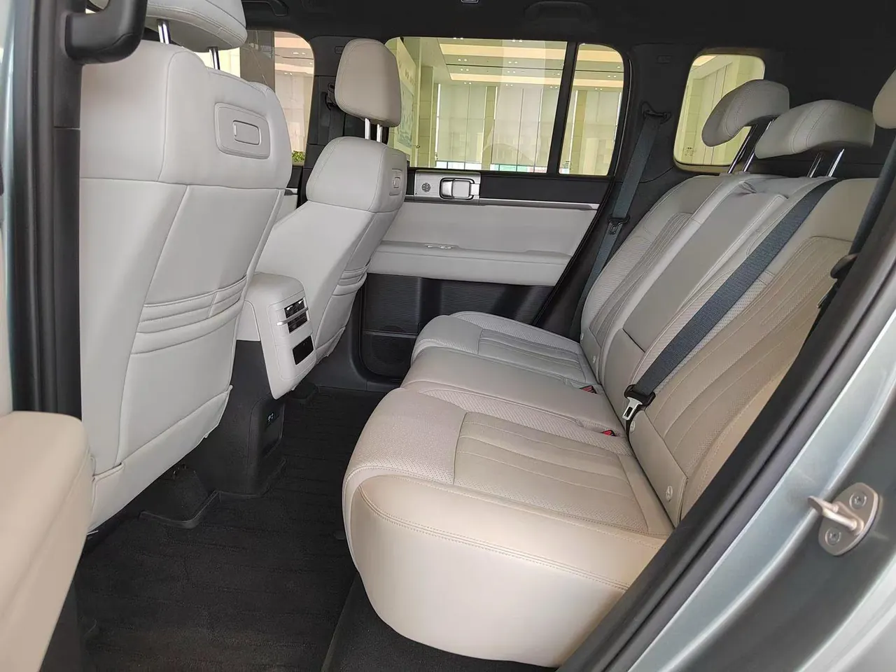 FangChengBao 2025 titanium 7 1.5T stepless 190KM four-wheel drive Ultra version of automatic gear 6