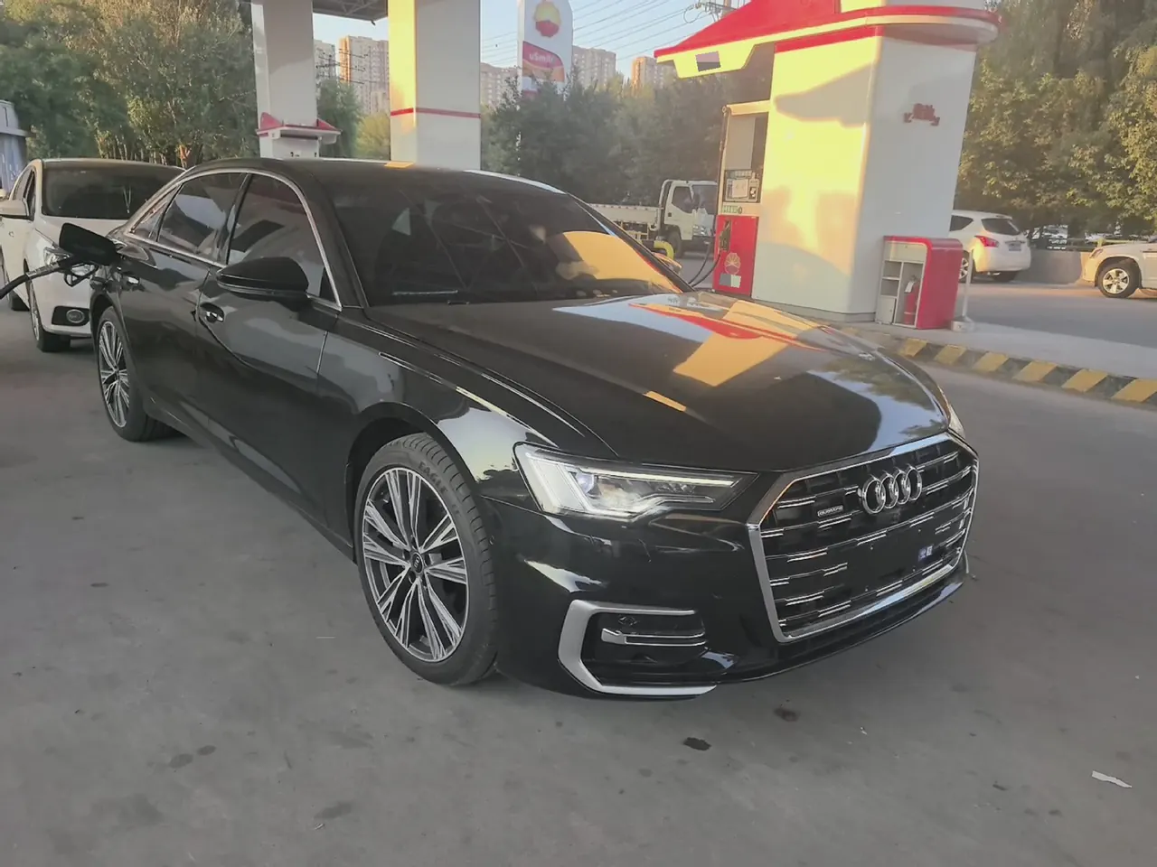 Audi 2025 A6L 2.0TFSI 45TFSI Quattro Selected Dynamic Automatic 3