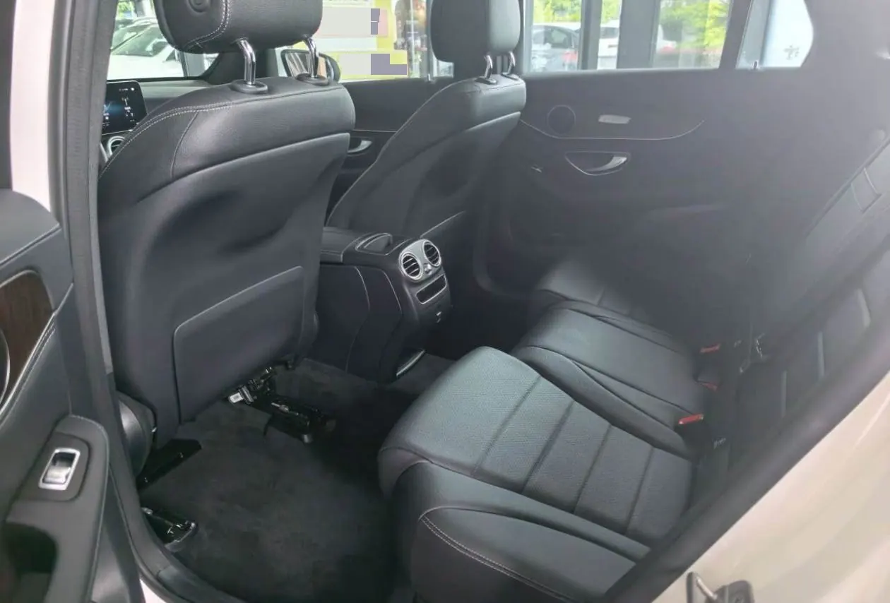 Mercedes Benz 2020 GLC 300 L 4MATIC 2.0T Dynamic (Modified) Automatic Gear 3