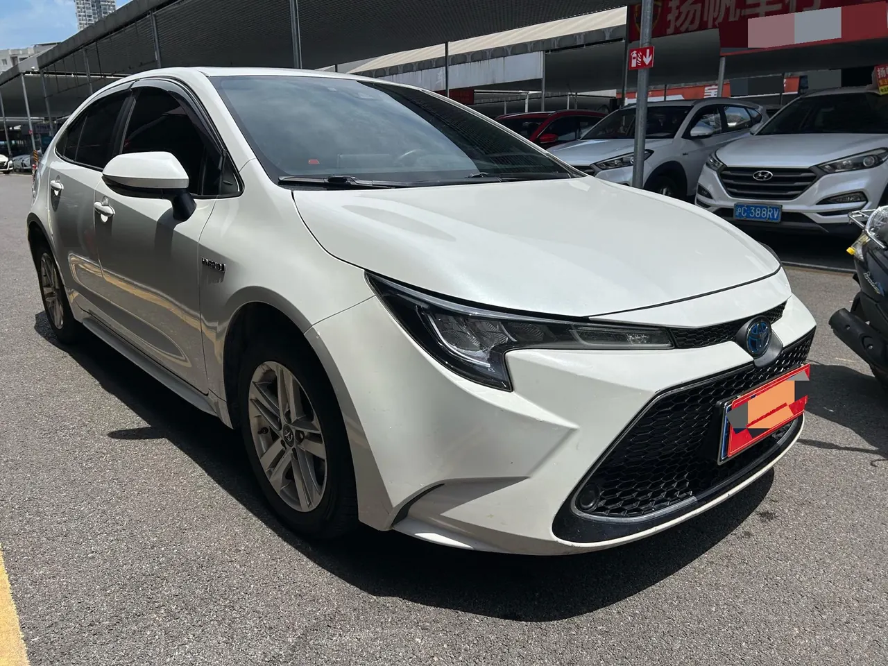Toyota 2021 Lei Ling Shuangqing 1.8H Stepless Deluxe Edition Automatic Gear 7
