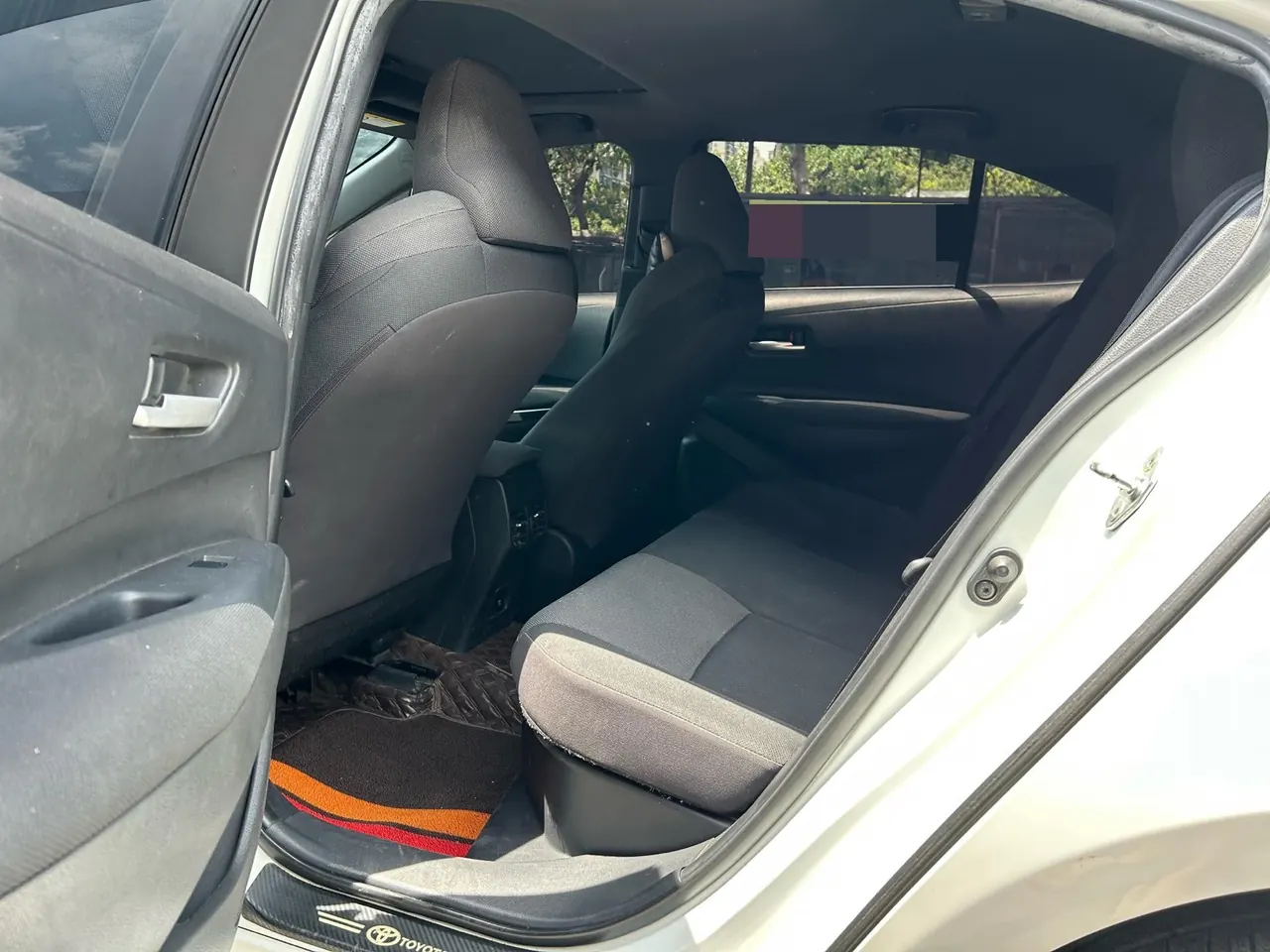 Toyota 2021 Lei Ling Shuangqing 1.8H Stepless Deluxe Edition Automatic Gear 9