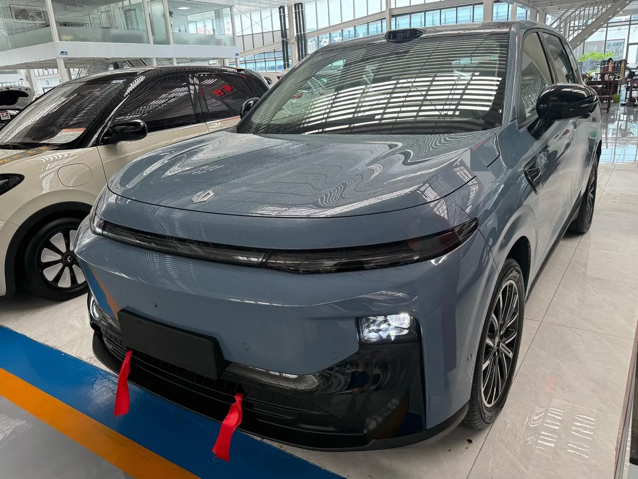 打开图片灯箱:Leapmotor 2025 B 10 510 laser Radar smart driving version of automatic gear