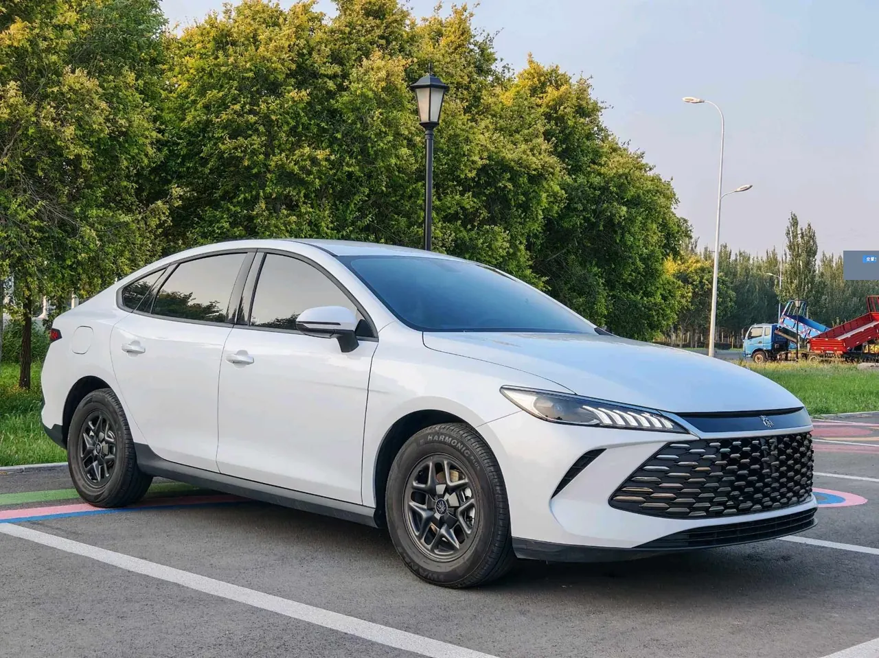 BYD 2025 Qin PLUS DM-i 1.5 stepless intelligent driving version 55KM leading automatic gear 3