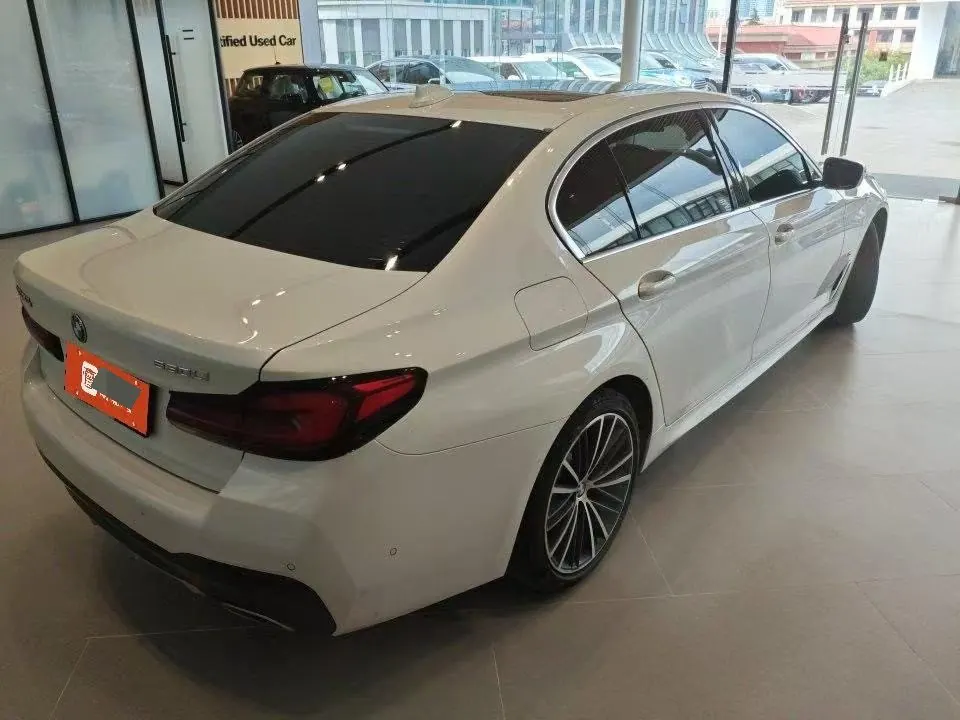 BMW 5 Series 2022 530Li 2.0T Leading M Sports Suit (Change 2) Automatic Gear 4
