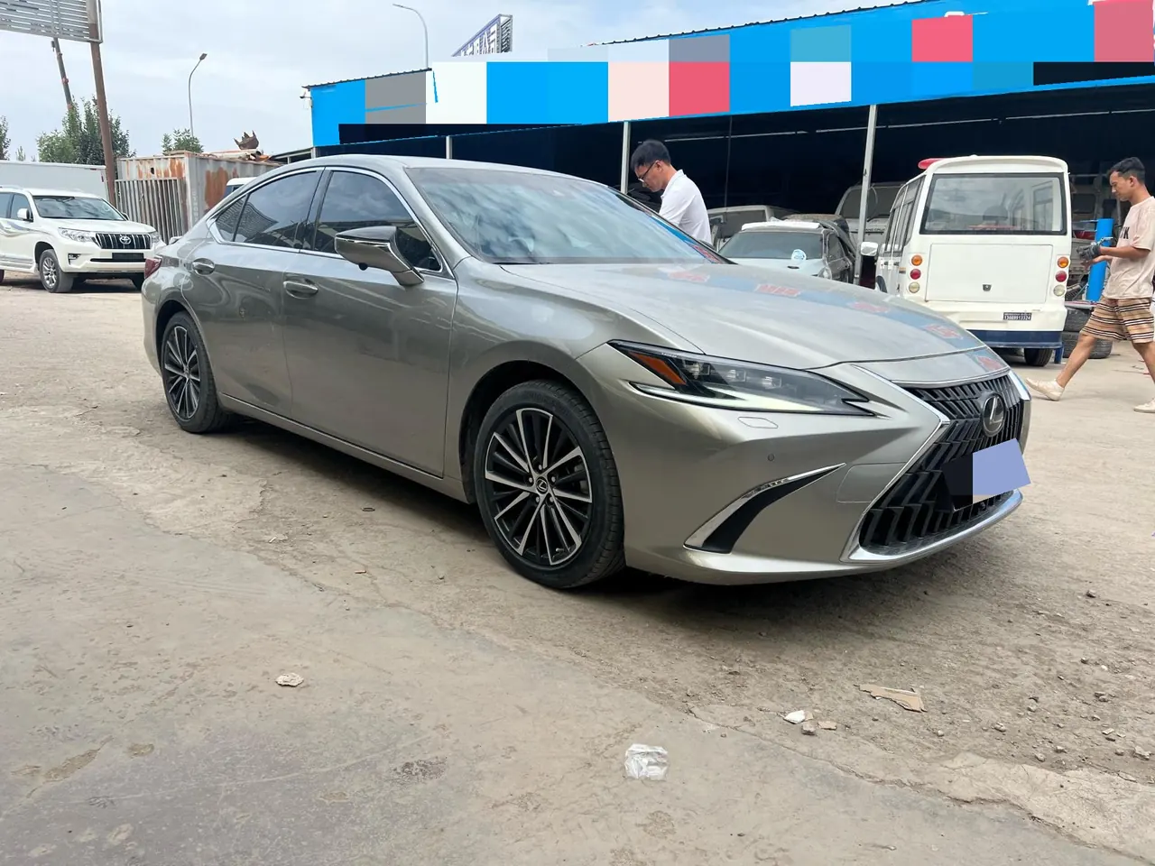Lexus ES (Imported) 2022 ES300h 2.5 Stepless Premium Edition Automatic Gear 3