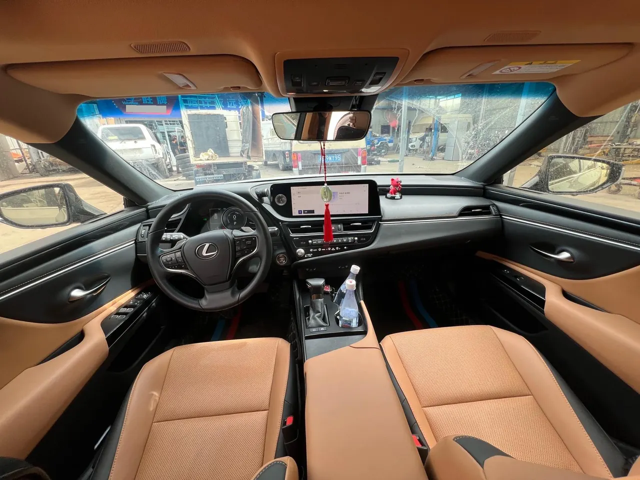 Lexus ES (Imported) 2022 ES300h 2.5 Stepless Premium Edition Automatic Gear 5