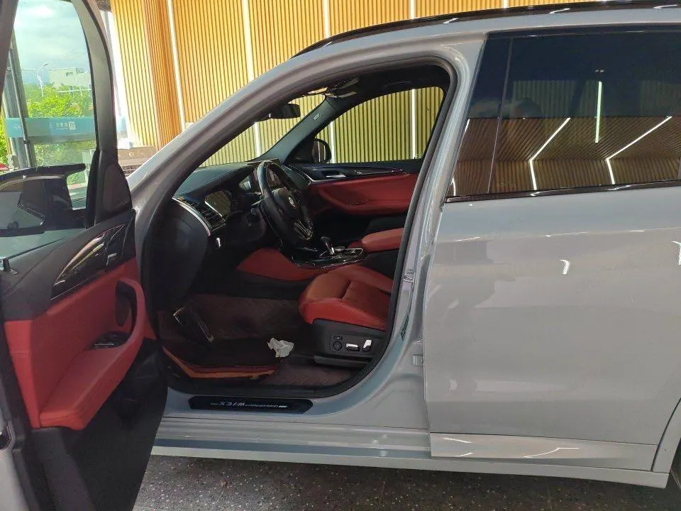 BMW X3 M (imported) 2022 X3 M 3.0T Thunder Edition Automatic Gear 5