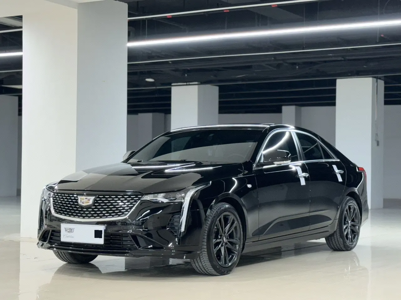 Open image lightbox: Cadillac 2023 CT4 2.0T 28T luxury automatic gear