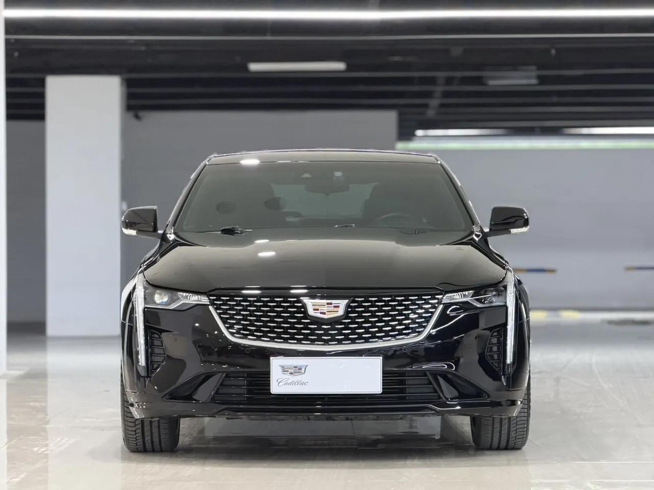 Cadillac 2023 CT4 2.0T 28T luxury automatic gear 2