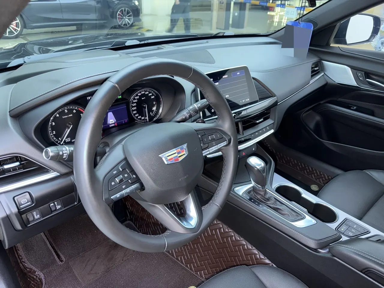 Cadillac 2023 CT4 2.0T 28T luxury automatic gear 7