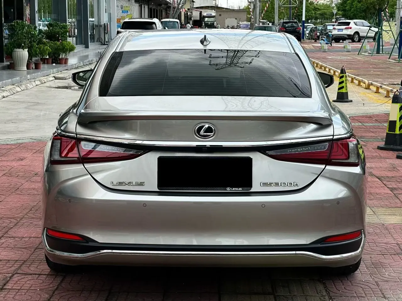 Lexus ES (Imported) 2022 ES300h 2.5 Stepless Excellence Edition Automatic Gear 4