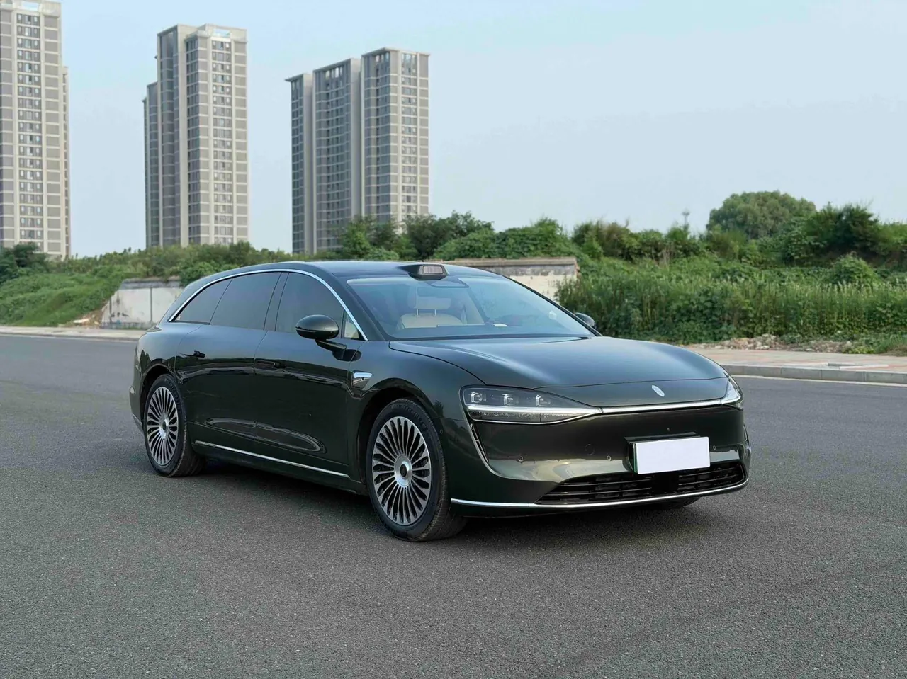 Luxeed 2025 S9T rear drive Max automatic gear 3