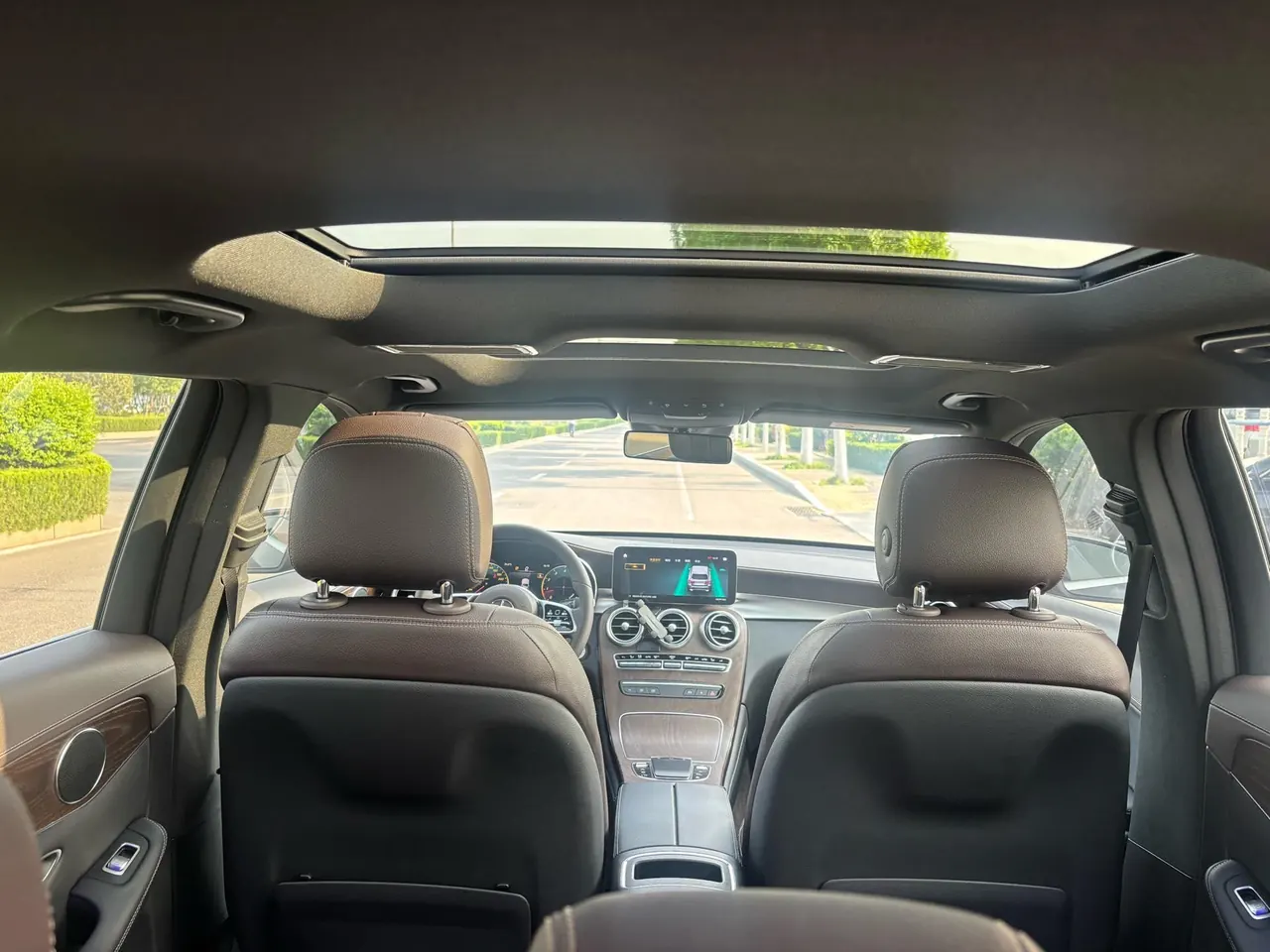 Mercedes Benz 2022 GLC 300 L 4MATIC 2.0T Dynamic (Modified) Automatic Gear 5