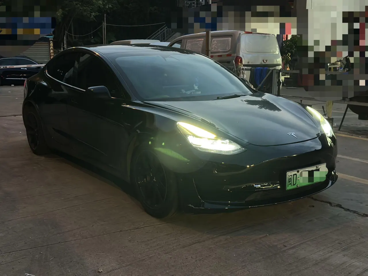 Tesla 2022 Model 3 rear-wheel drive version of automatic transmission 3
