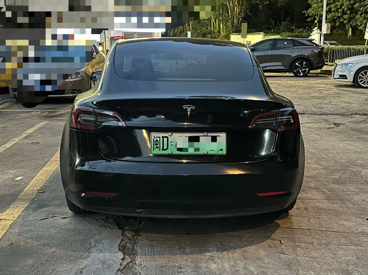Tesla 2022 Model 3 rear-wheel drive version of automatic transmission 8