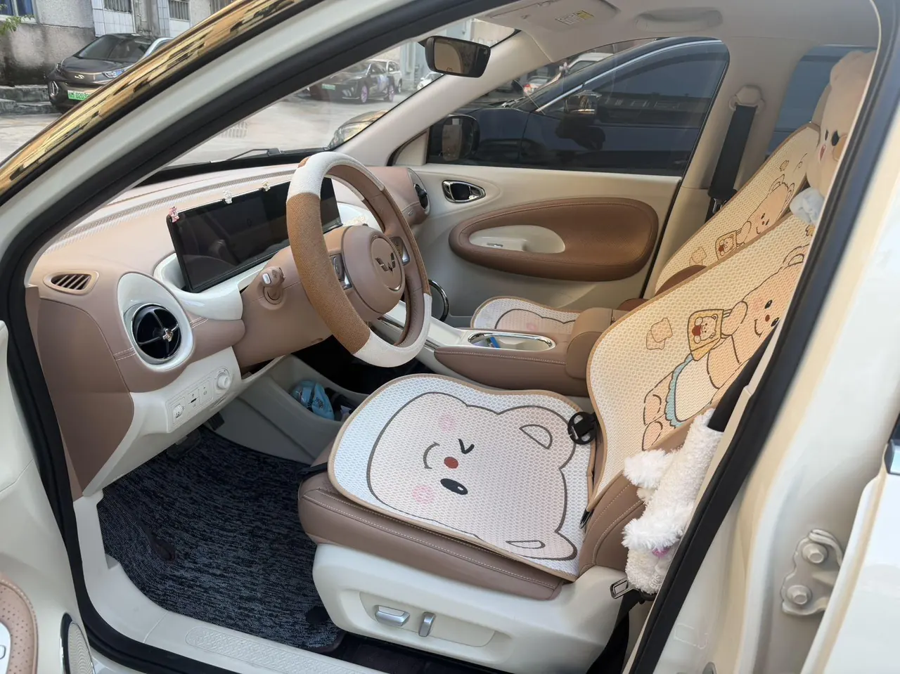 WuLing 2025 Plantronics 410km LingBox Exclusive Automatic Transmission 7