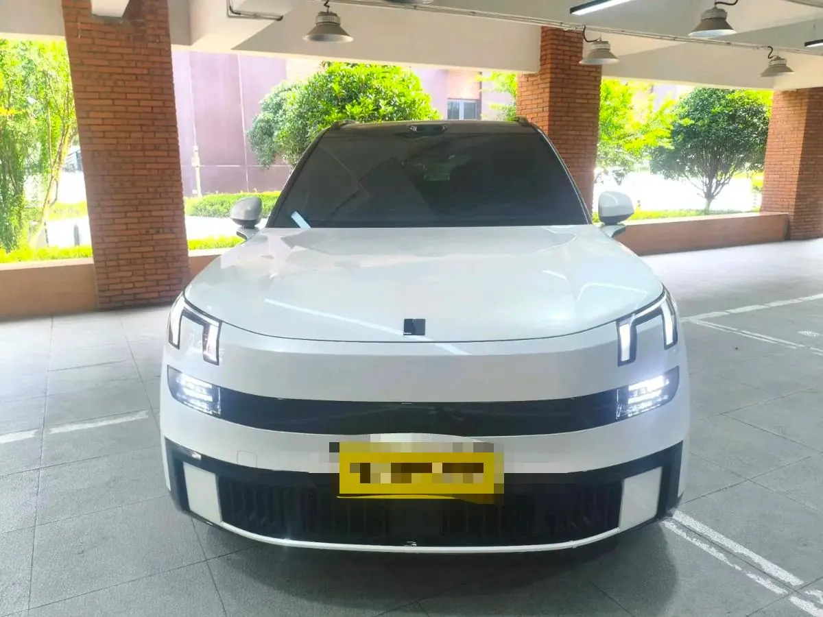 LYNK&amp;CO 2025 LYNK&amp;CO 900 1.5T Ultra Automatic 7