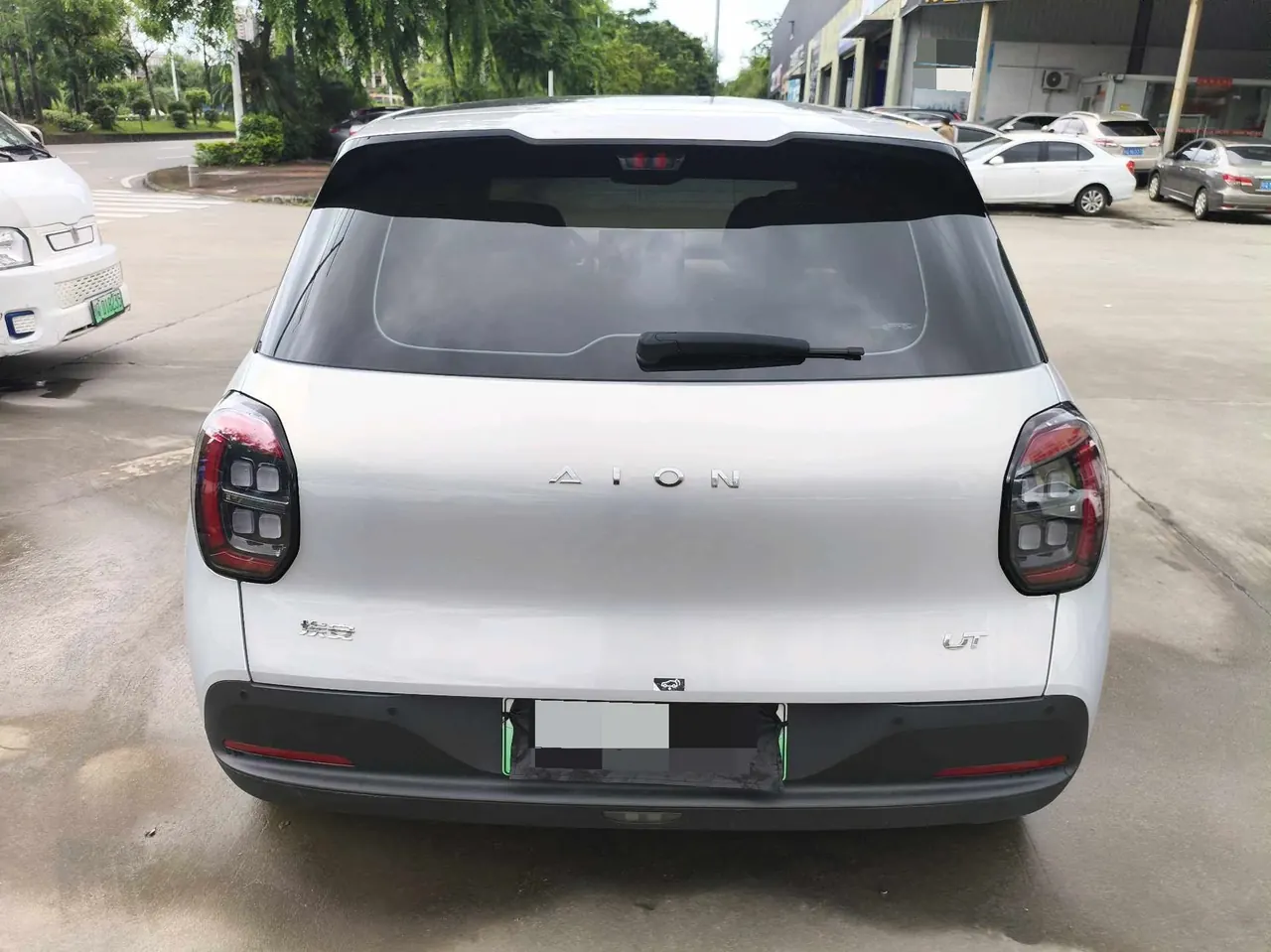 GAC Aion 2025 AION UT 420 Smart Edition Automatic Gear 5
