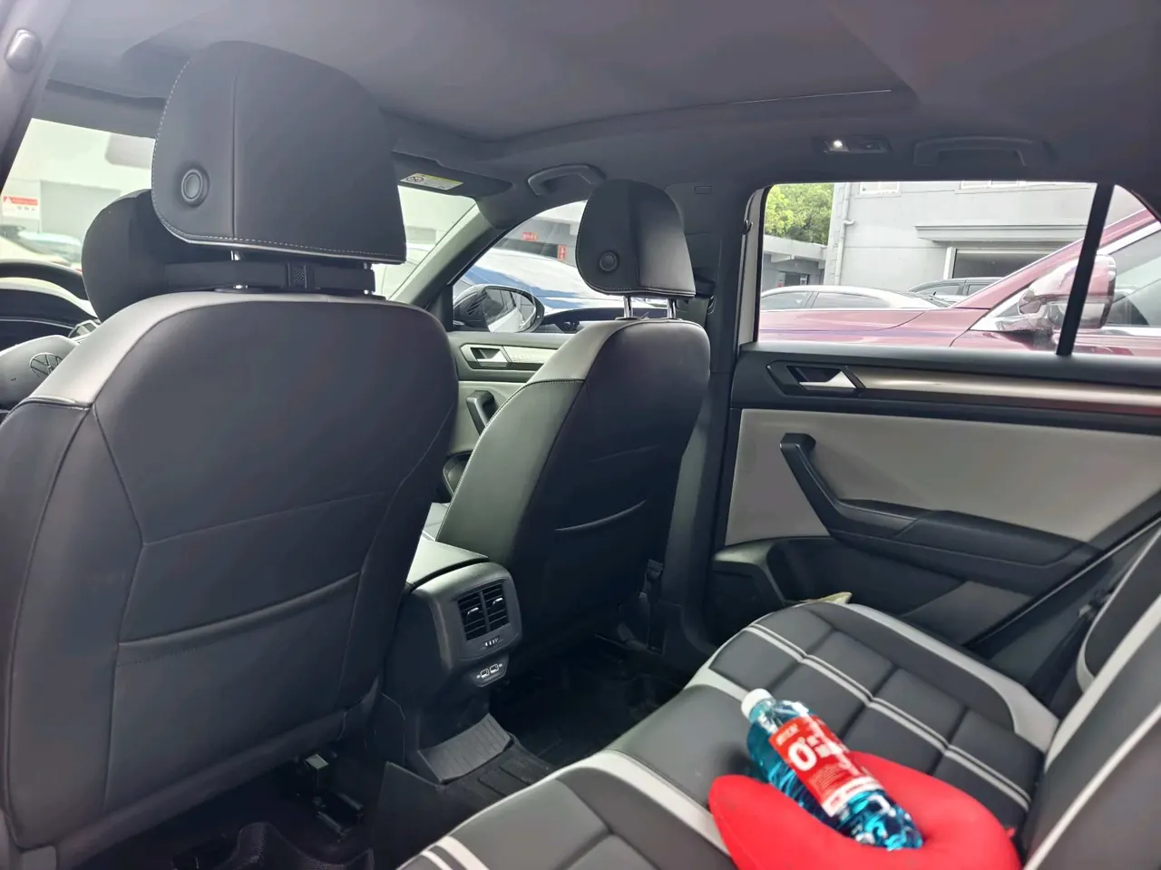 Volkswagen 2024 Tange 1.5TSI 300TSI Two-Drive Chen Guang Edition Automatic Gear 6