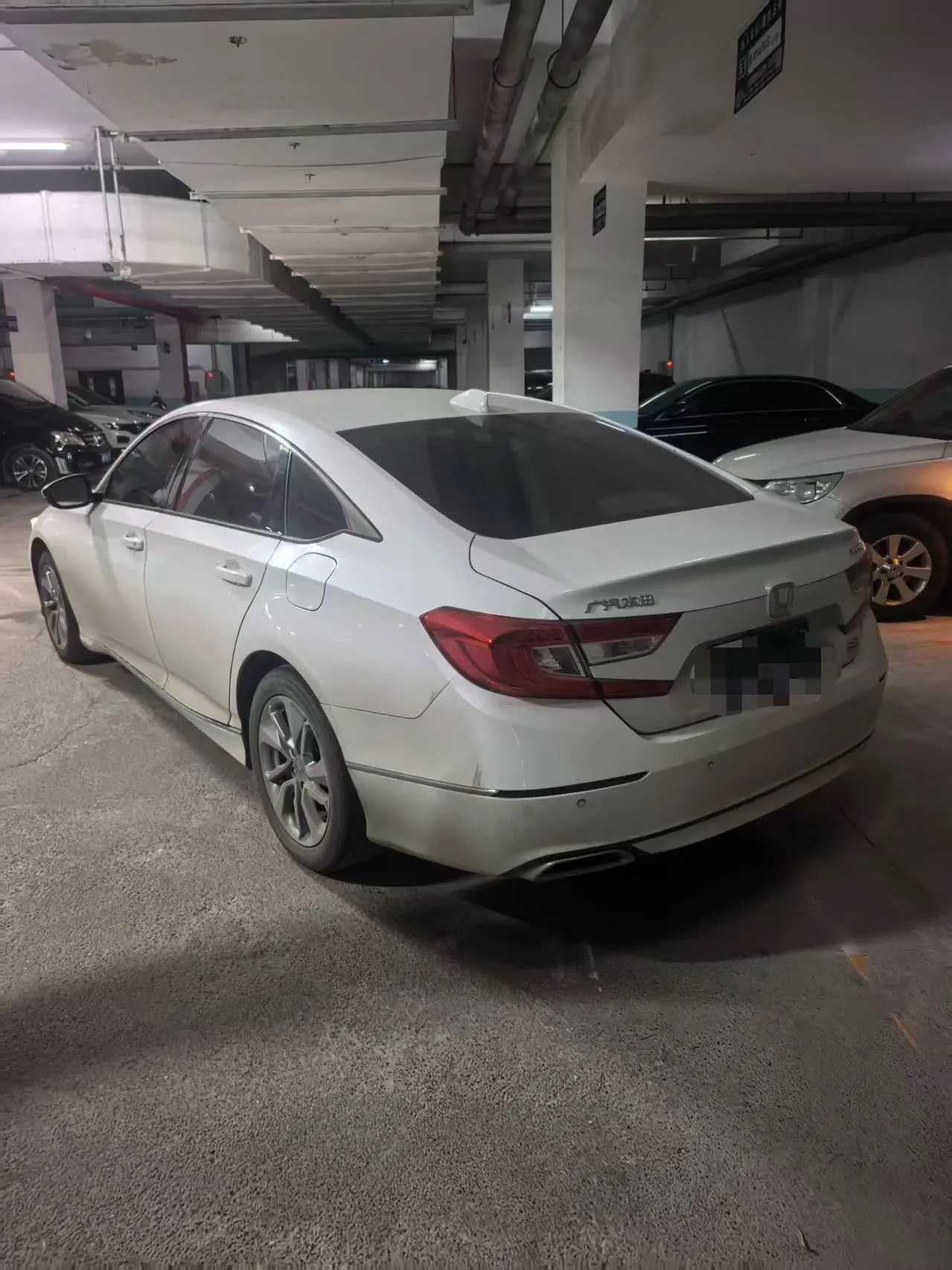Honda 2021 10th Generation Accord 1.5T Stepless 260TURBO Luxury Star Limited Edition Automatic Gear 4