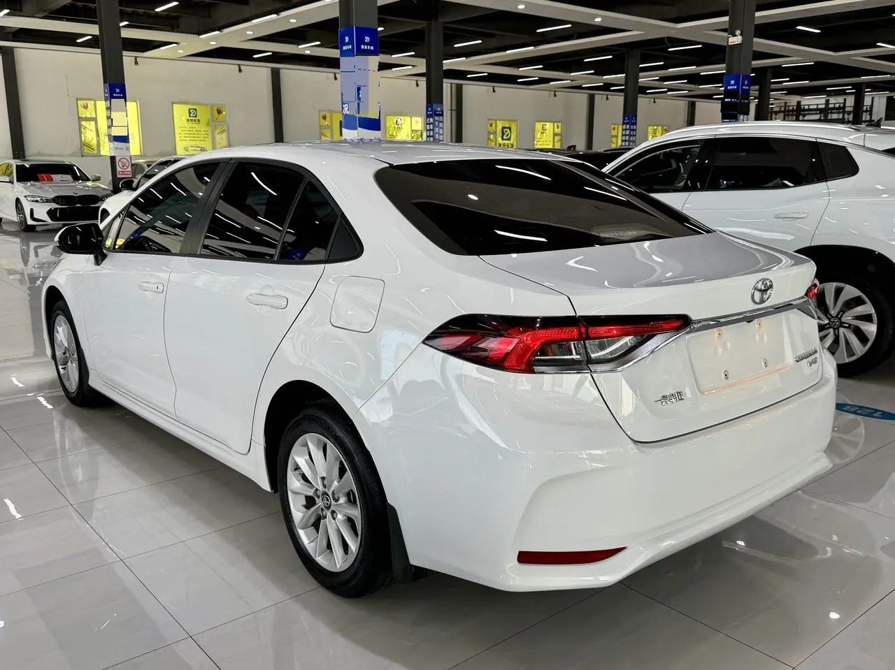 Toyota 2021 corolla 1.2T stepless elite PLUS version of automatic gear 8