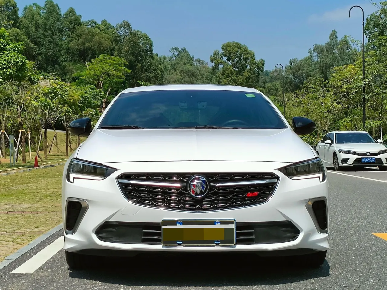 Buick 2021 Regal GS 2.0T 28T Elite Automatic Gear 12