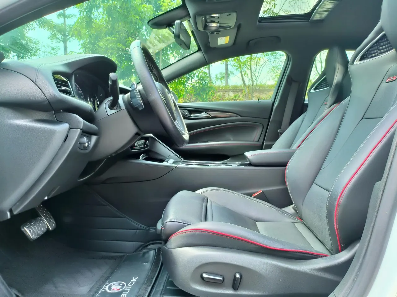 Buick 2021 Regal GS 2.0T 28T Elite Automatic Gear 5