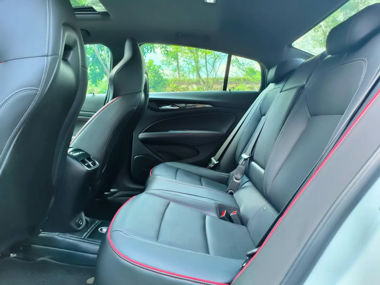 Buick 2021 Regal GS 2.0T 28T Elite Automatic Gear 6