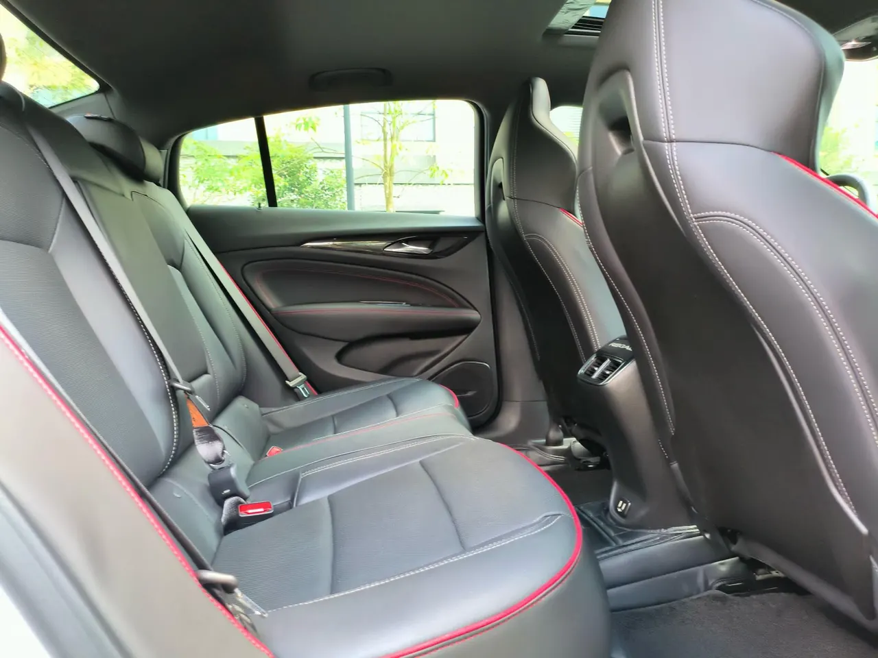 Buick 2021 Regal GS 2.0T 28T Elite Automatic Gear 8