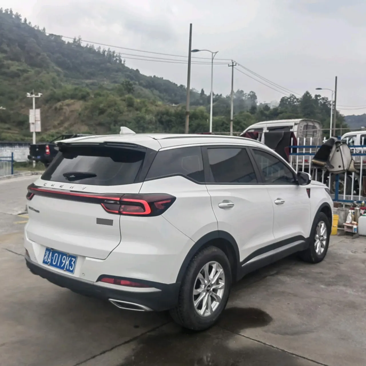 Chery 2024 Ruihu 7 1.5T Stepless Premium Edition Automatic Gear 4