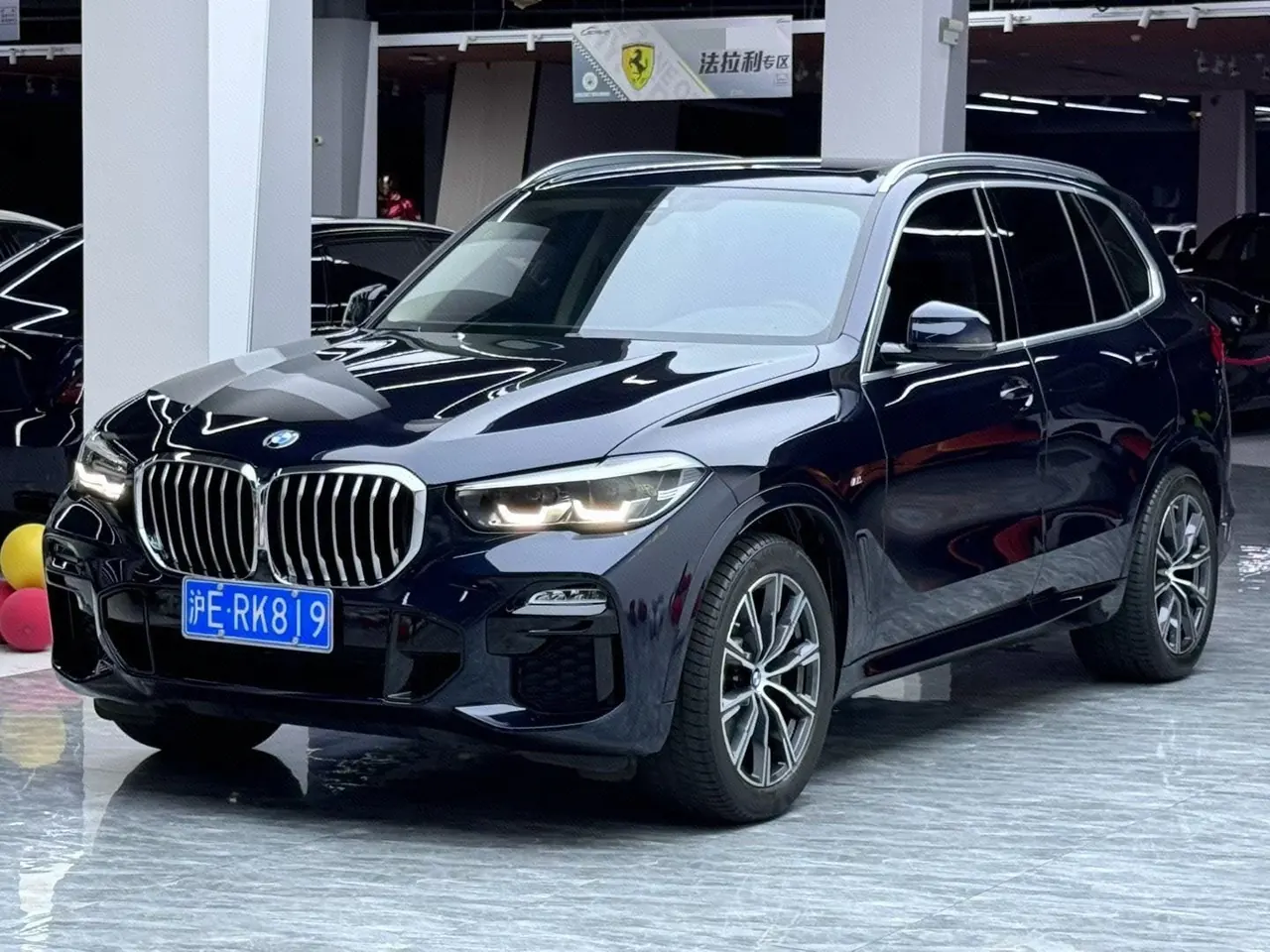 打开图片灯箱:BMW X5 (Imported) 2021 X5 xDrive30i 2.0T M Sports Suit Automatic Gear