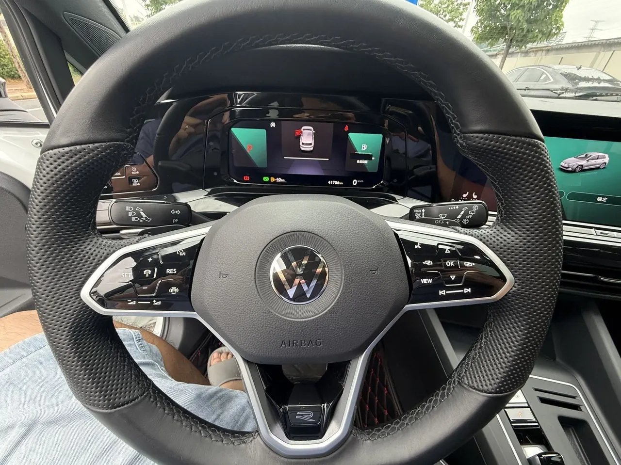 Volkswagen 2021 Golf 8 R-Line 1.4TSI 280TSI Automatic 11