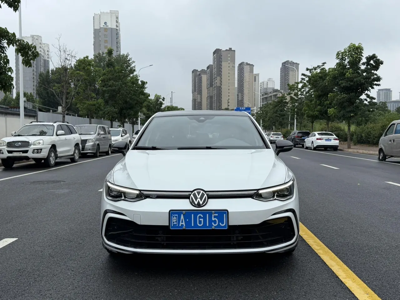 Volkswagen 2021 Golf 8 R-Line 1.4TSI 280TSI Automatic 2