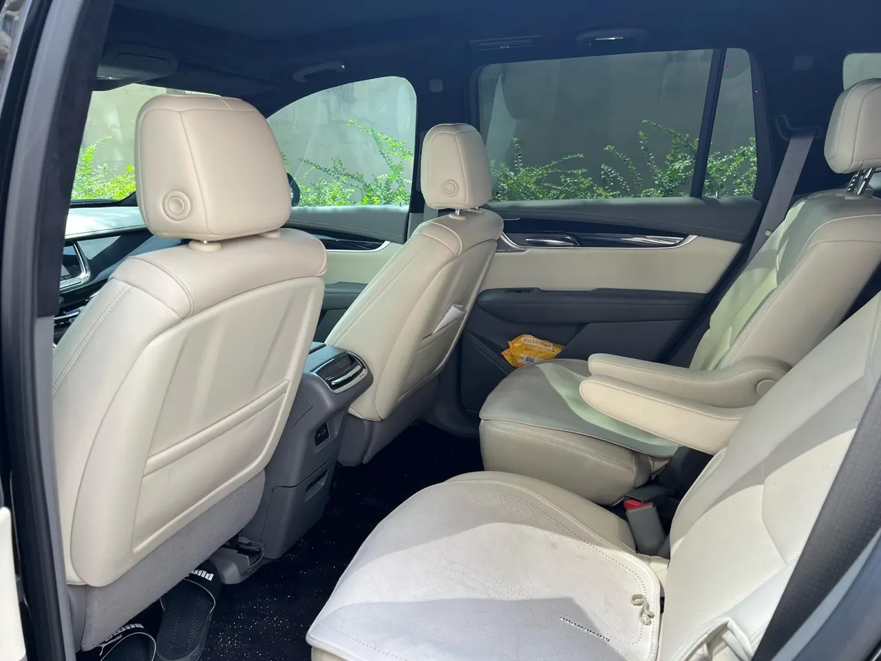 Cadillac 2022 XT6 48V 2.0T 6-seat four-wheel drive luxury automatic gear 5