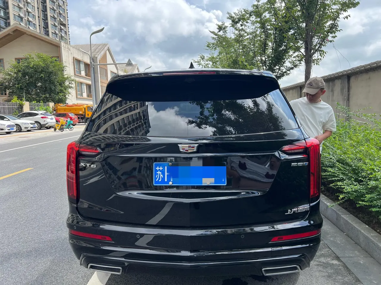 Cadillac 2022 XT6 48V 2.0T 6-seat four-wheel drive luxury automatic gear 9