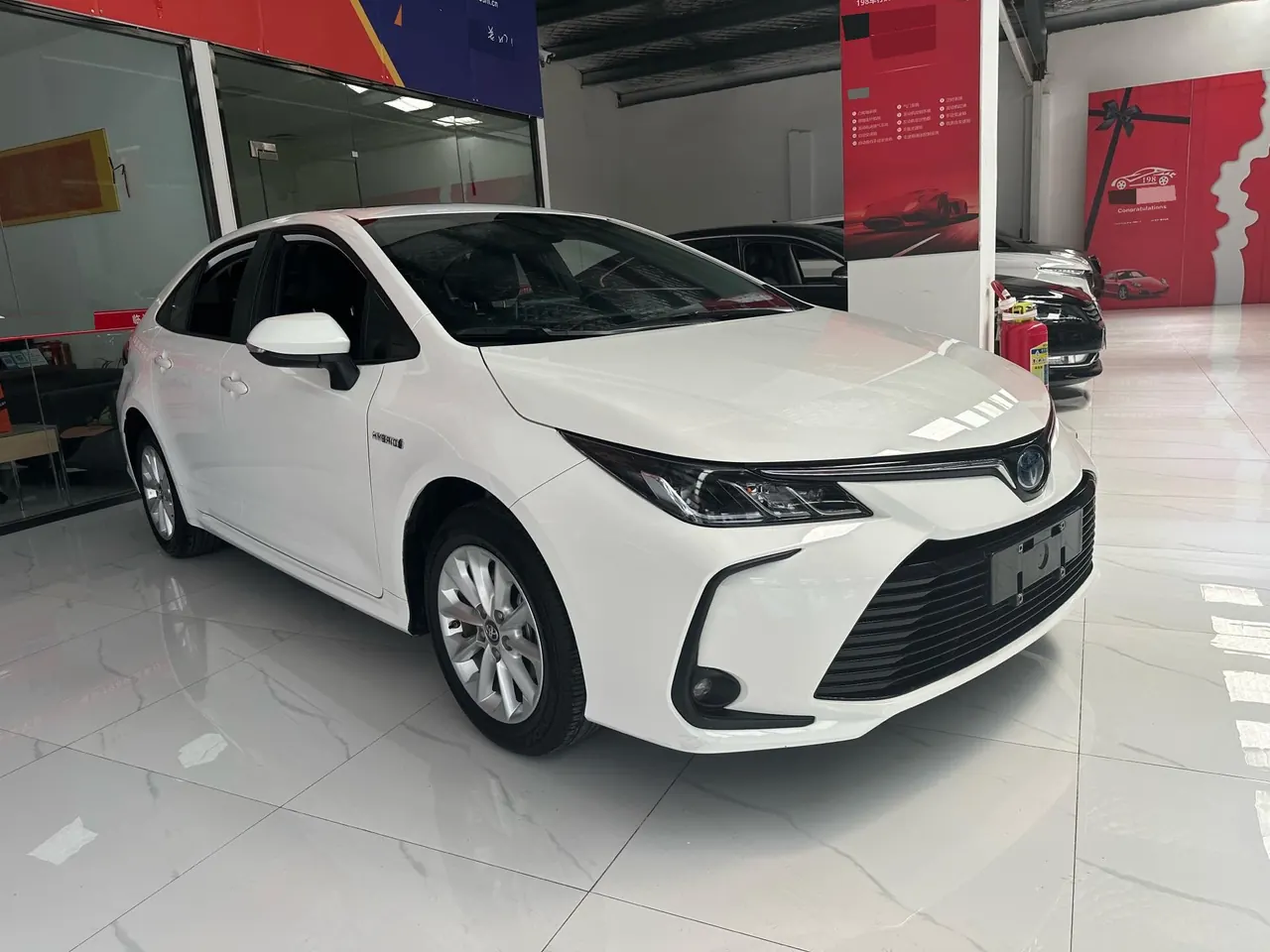 Toyota 2021 Corolla Double Engine 1.8 Stepless Elite Automatic Gear 2