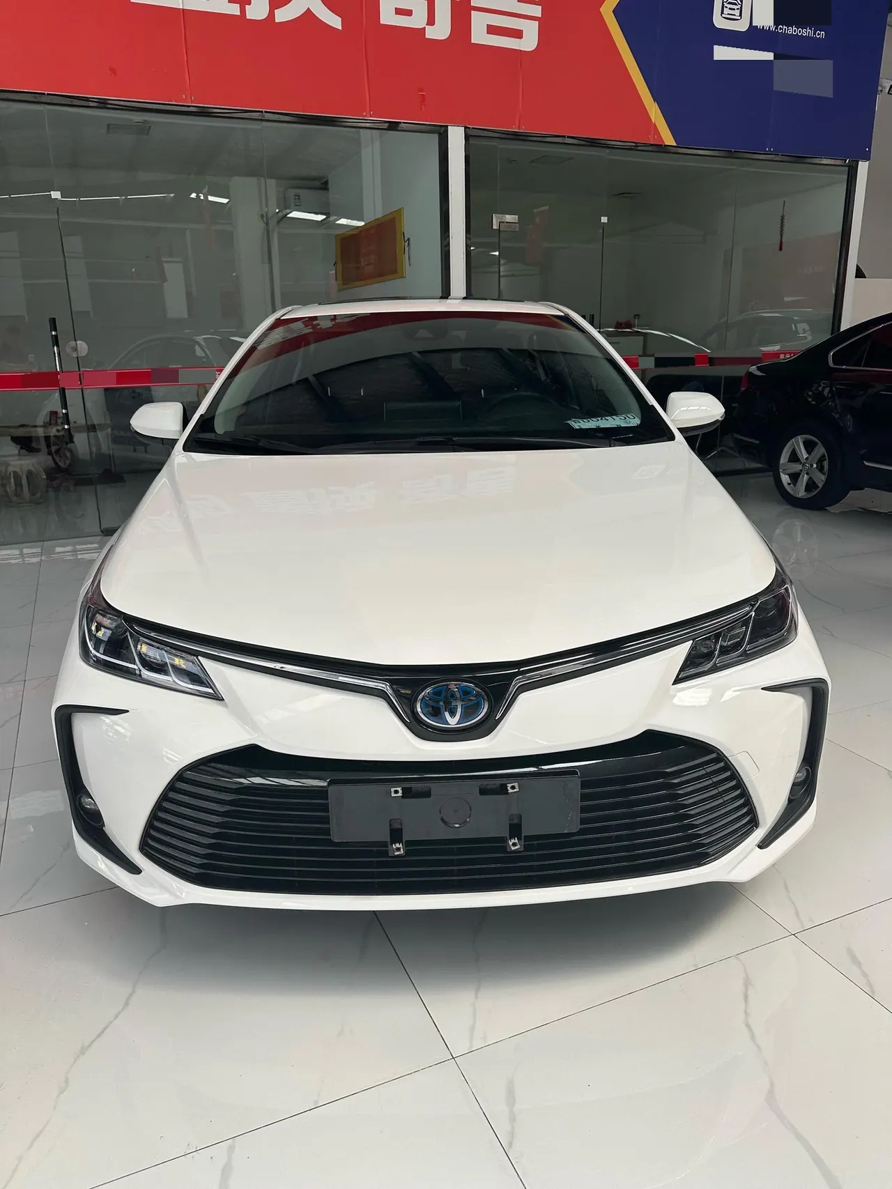 Toyota 2021 Corolla Double Engine 1.8 Stepless Elite Automatic Gear 3