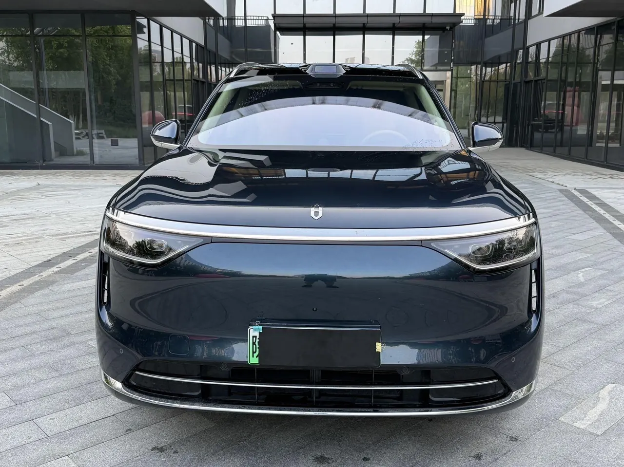 AITO 2025 AITO M8 Ultra 53.4kWh 6-seat automatic gear 2
