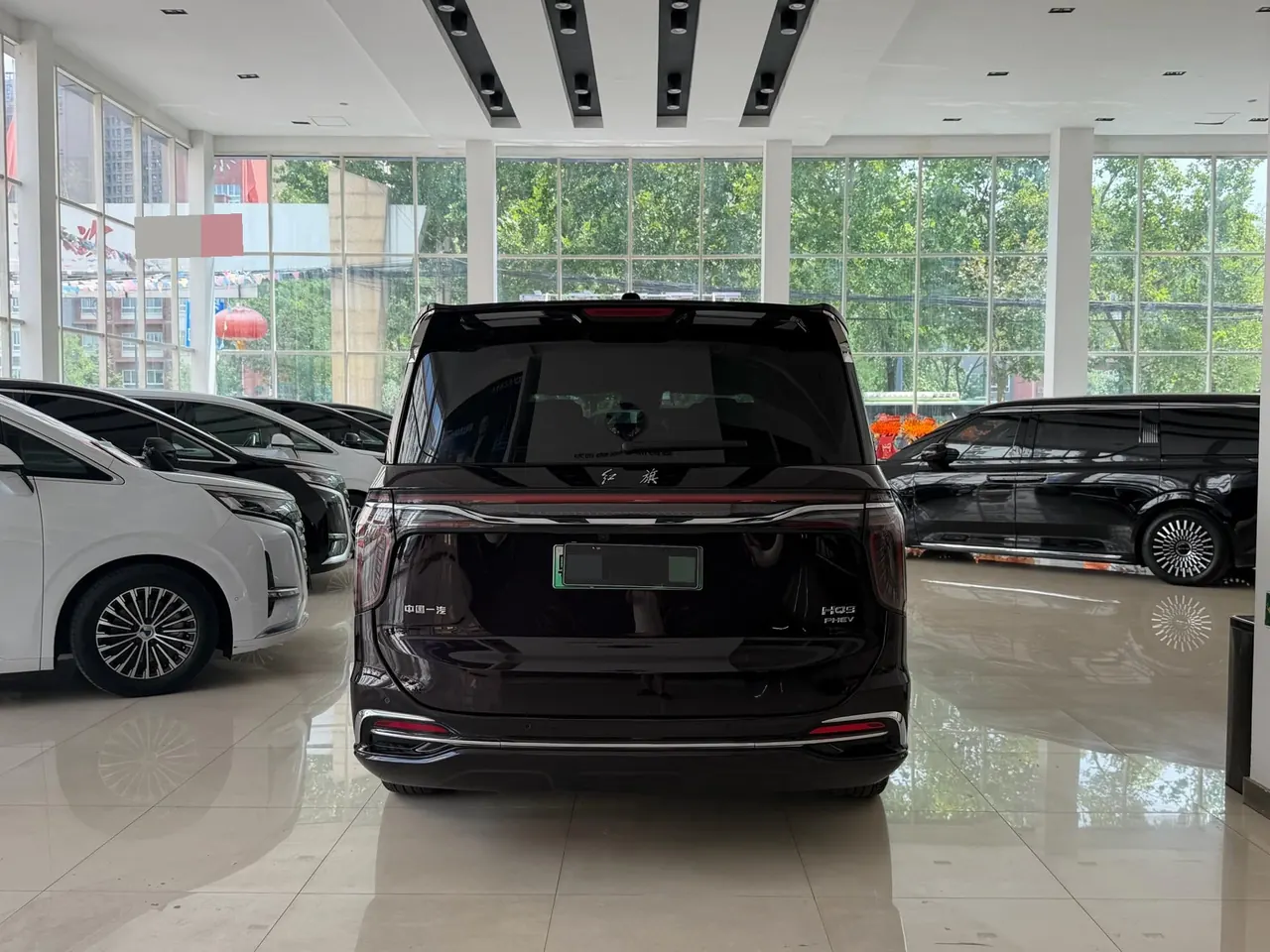 HongQi 2024 HQ9 PHEV 2.0T 4-wheel drive deluxe automatic gear 10