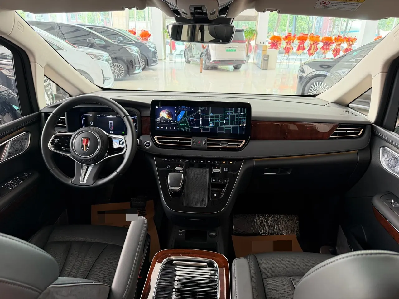 HongQi 2024 HQ9 PHEV 2.0T 4-wheel drive deluxe automatic gear 8